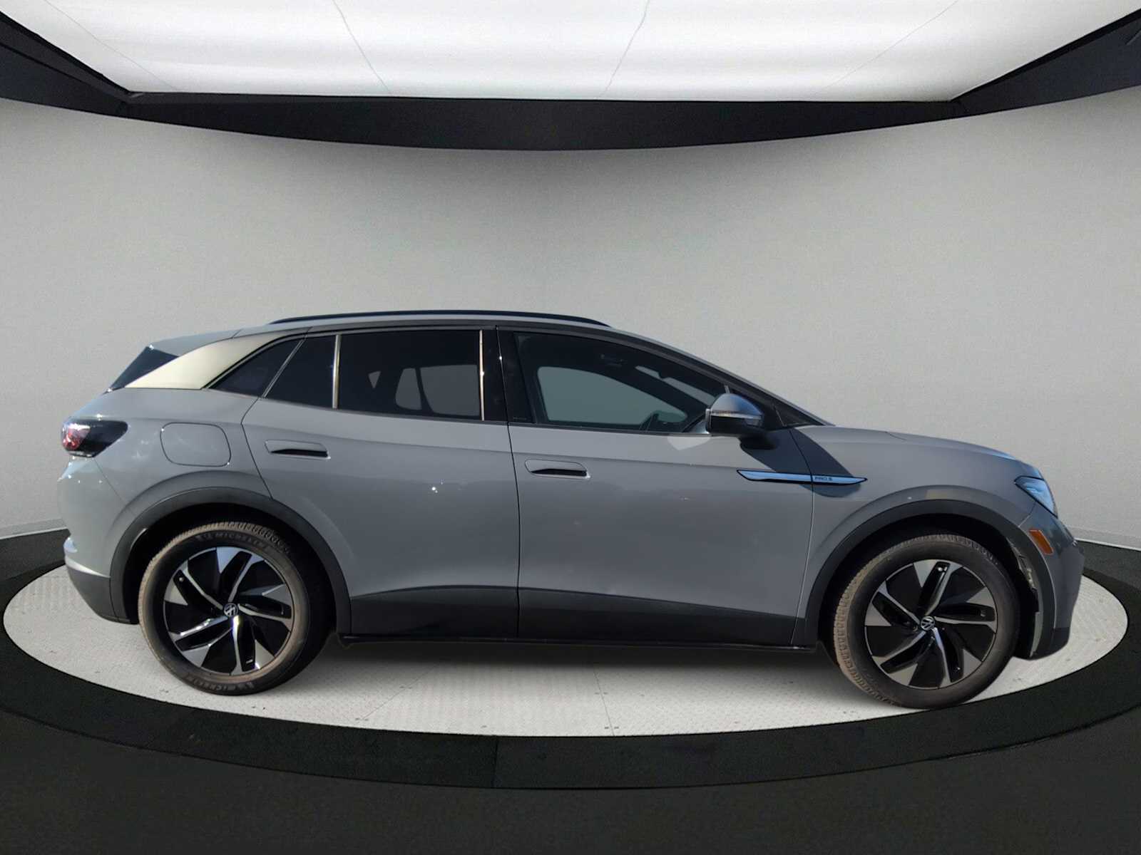 Thumbnail: 2021 Volkswagen ID.4 - 9