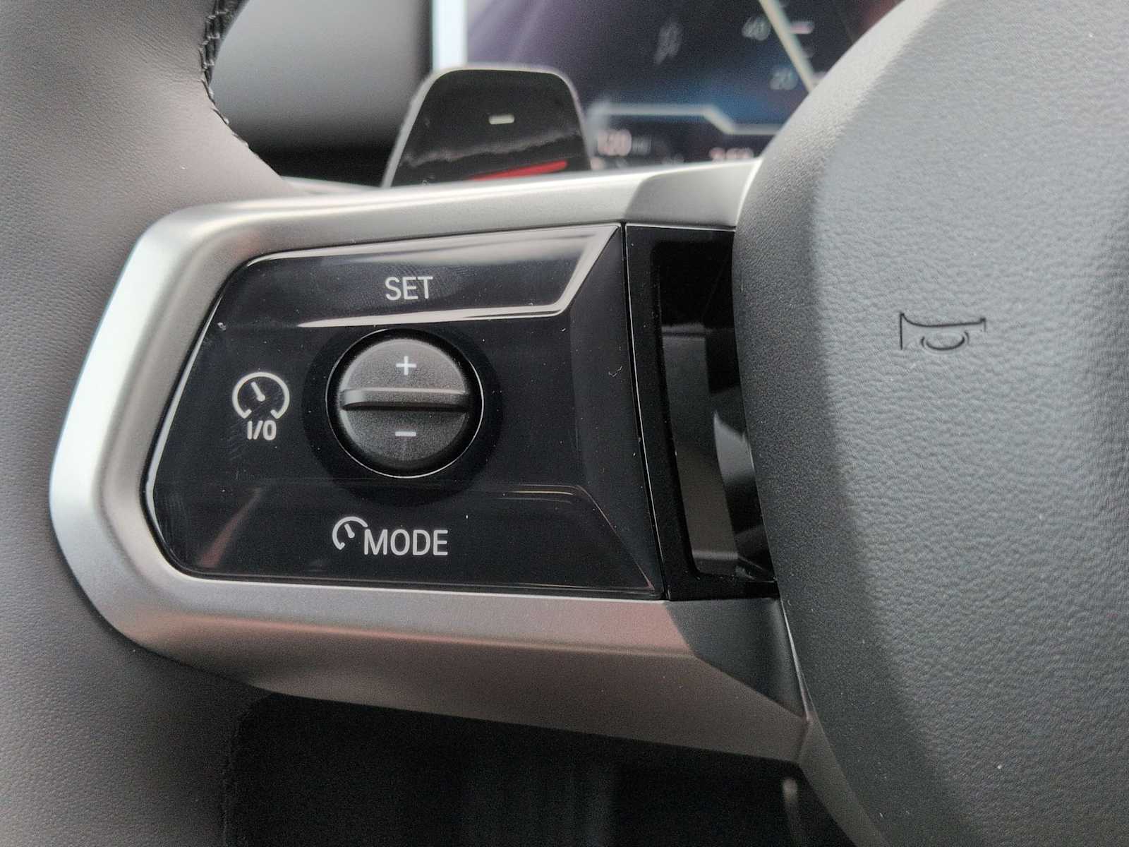 Thumbnail: 2026 BMW 5 Series - 26