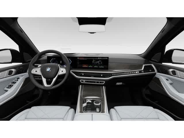 Thumbnail: 2026 BMW X7 - 10