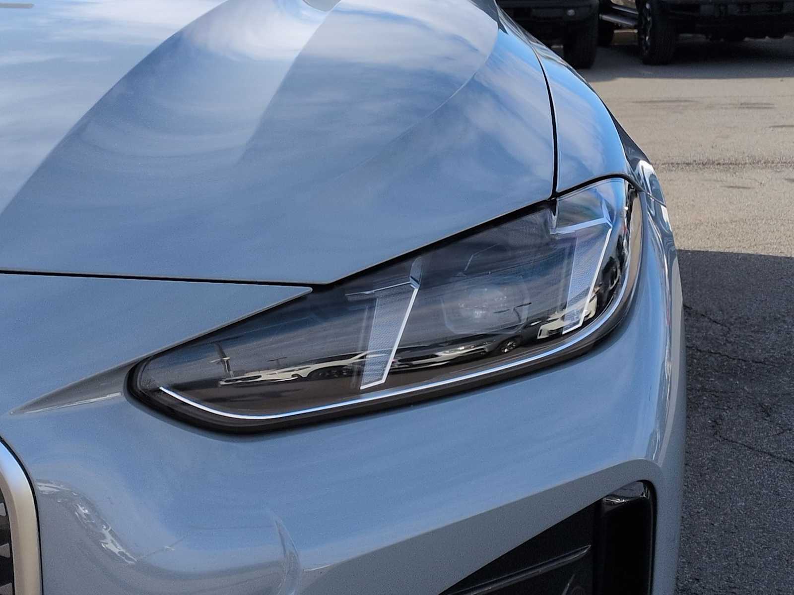 Thumbnail: 2025 BMW i4 - 11