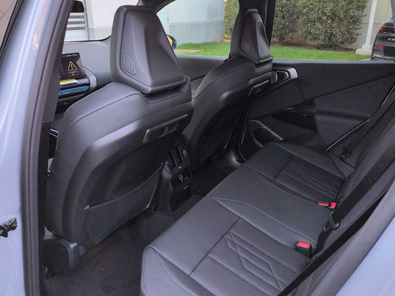 Thumbnail: 2026 BMW X3 - 19