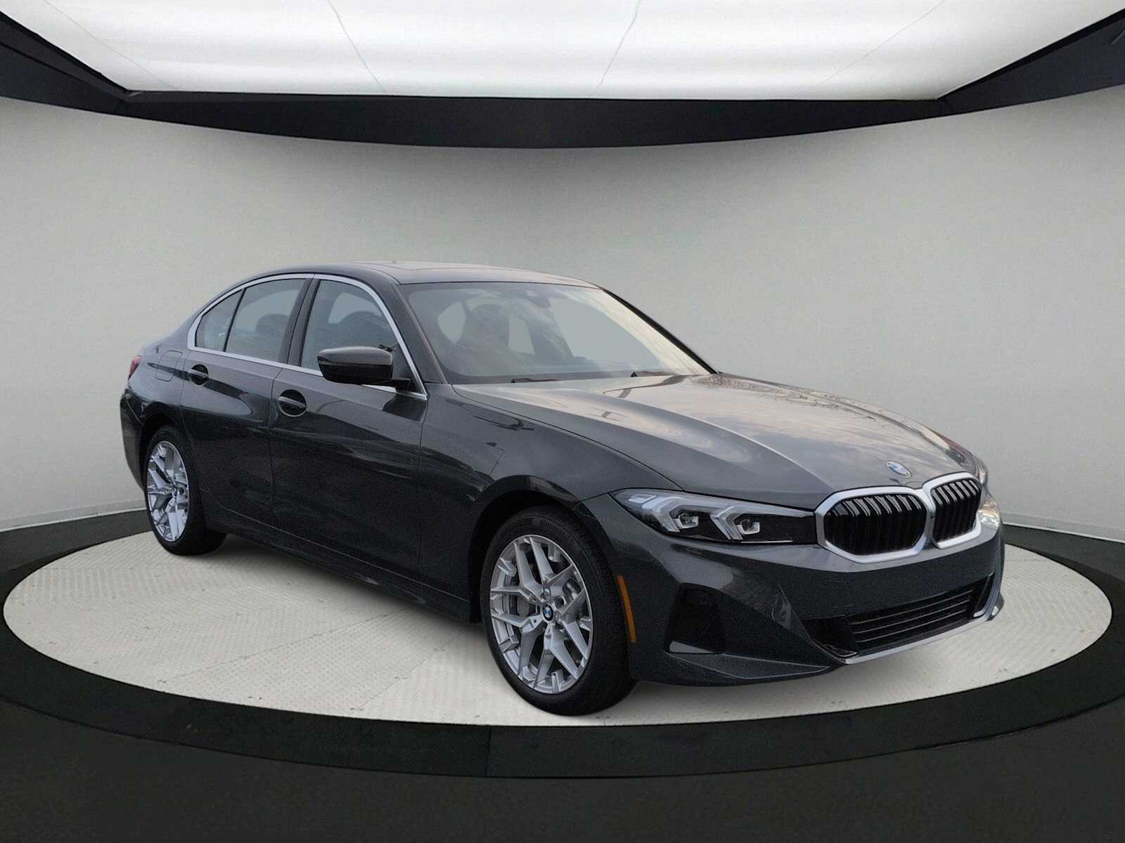 Thumbnail: 2026 BMW 3 Series - 2
