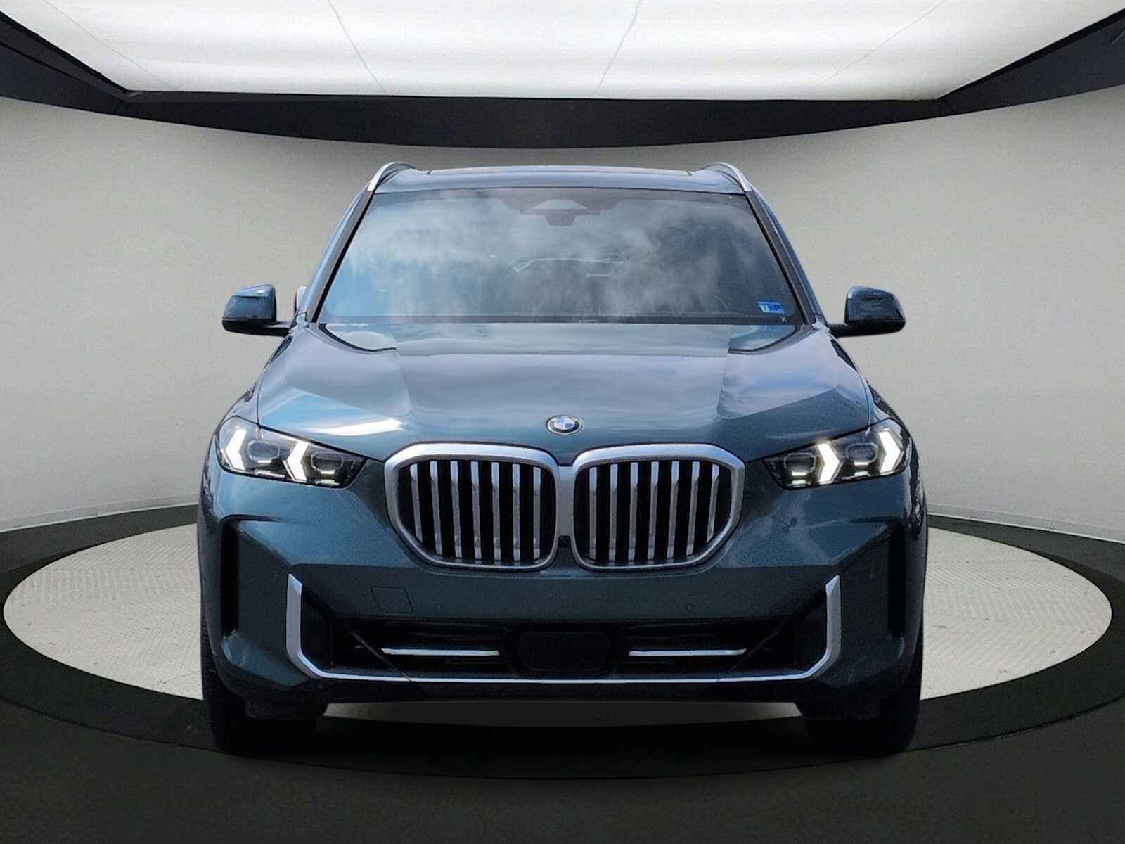 Thumbnail: 2026 BMW X5 - 2