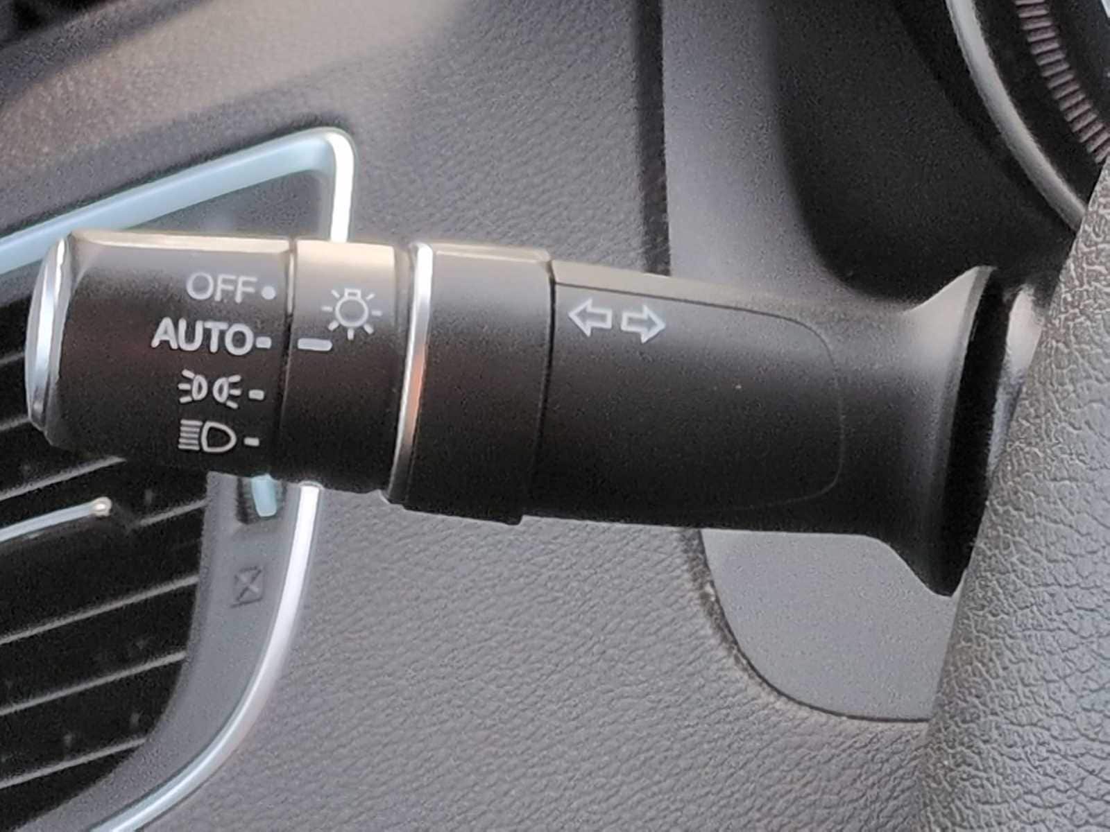 Thumbnail: 2016 Acura TLX - 29