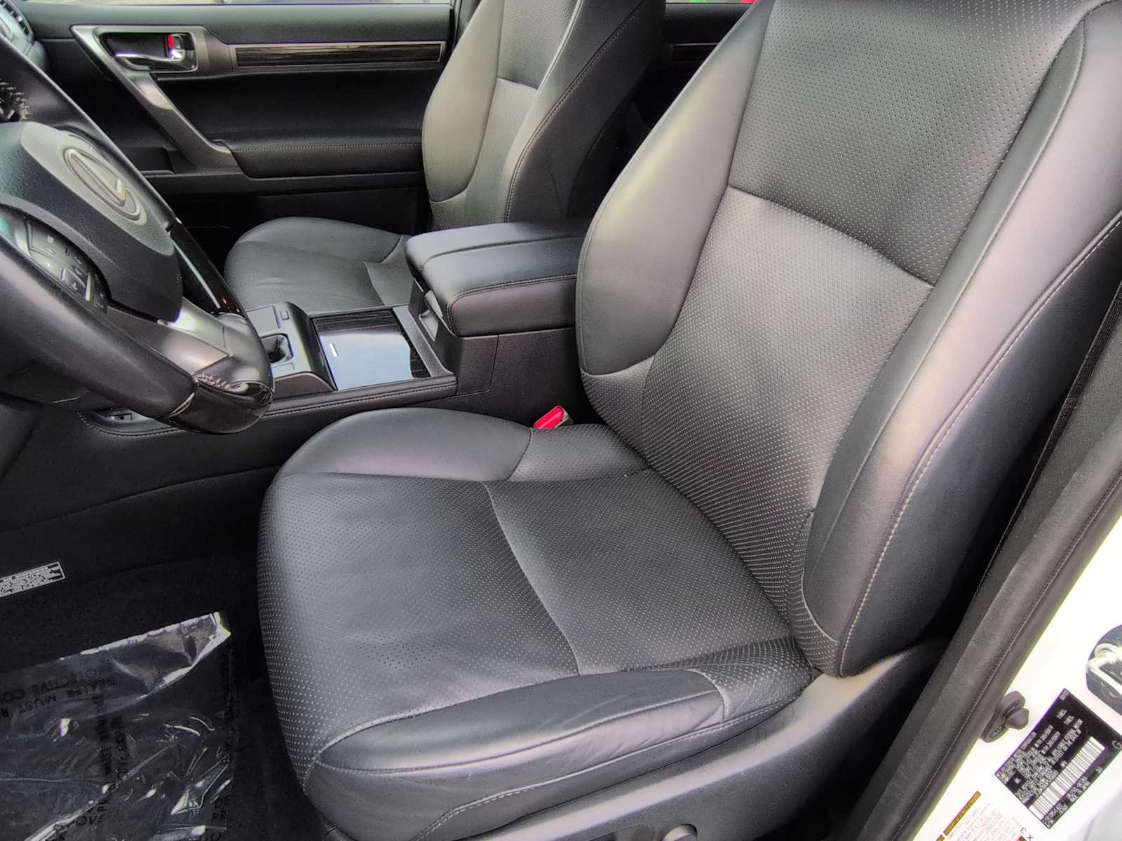 Thumbnail: 2023 Lexus GX - 17