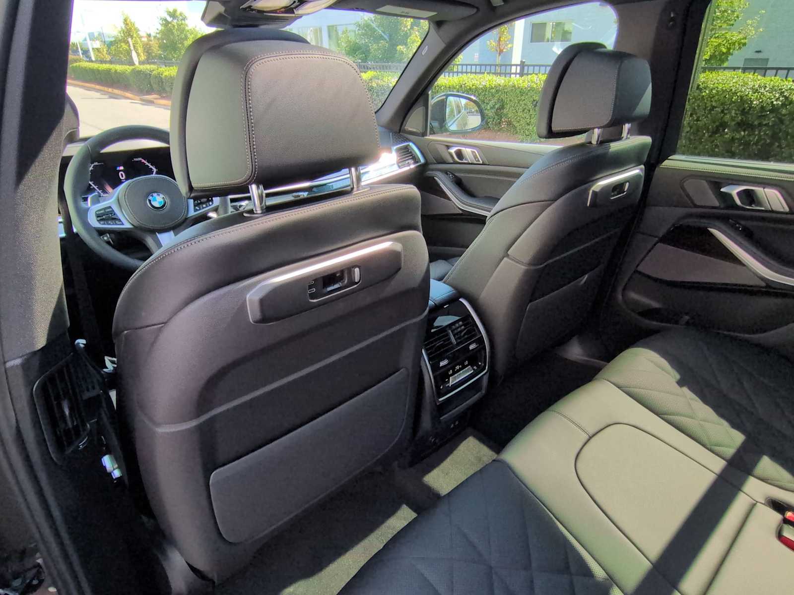 Thumbnail: 2026 BMW X5 - 19