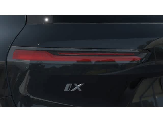 Thumbnail: 2026 BMW iX - 8