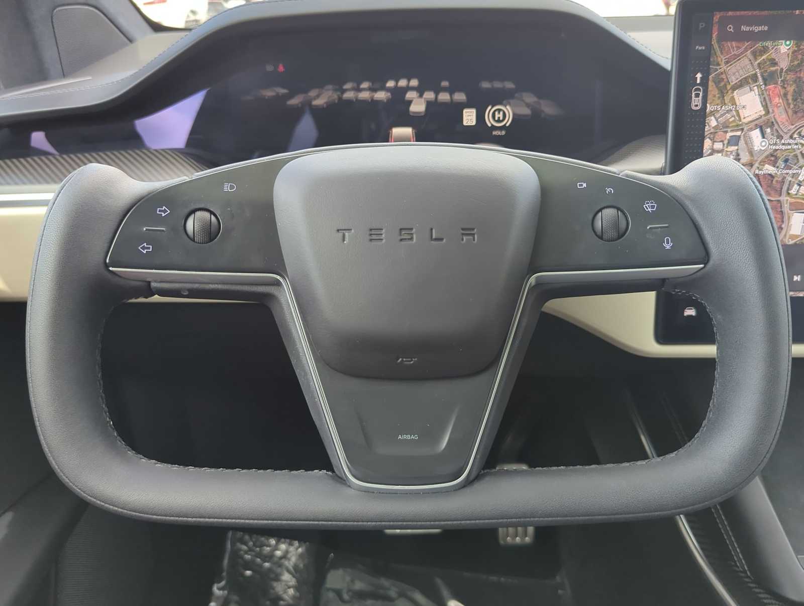 Thumbnail: 2023 Tesla Model X - 23