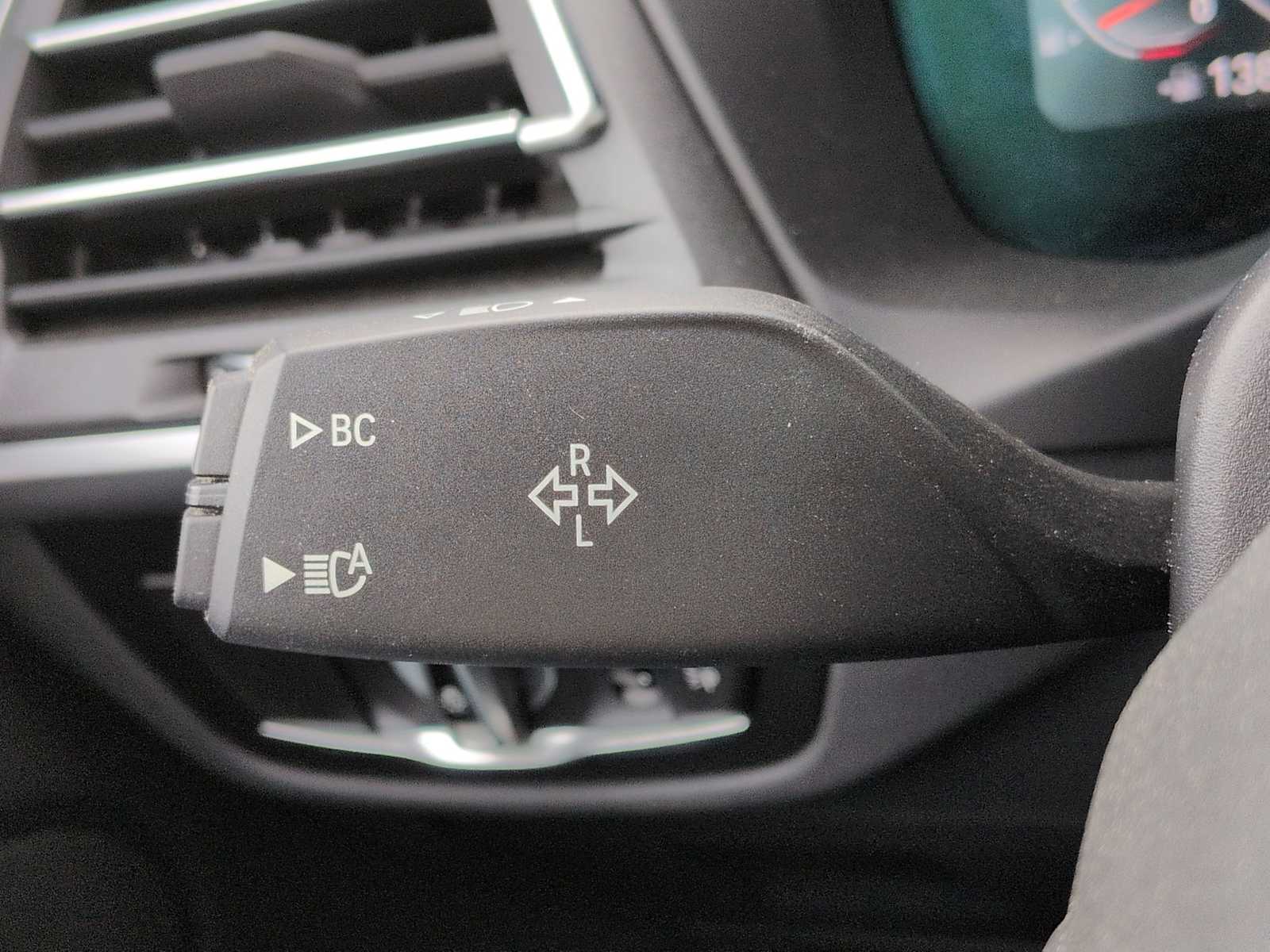 Thumbnail: 2022 BMW X3 - 29