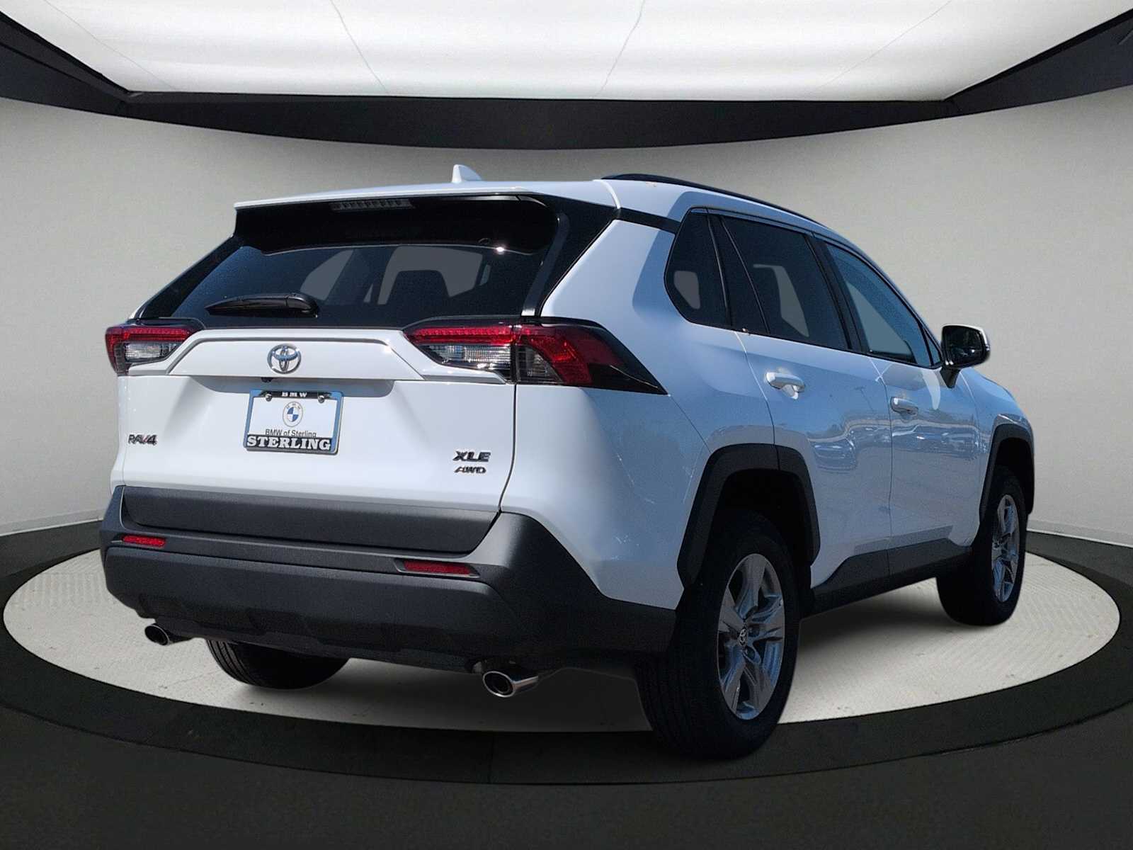 Thumbnail: 2025 Toyota RAV4 - 8