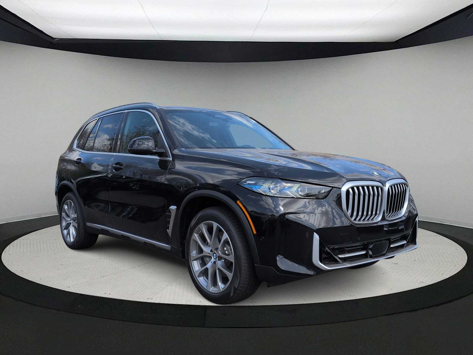 Thumbnail: 2026 BMW X5 - 2
