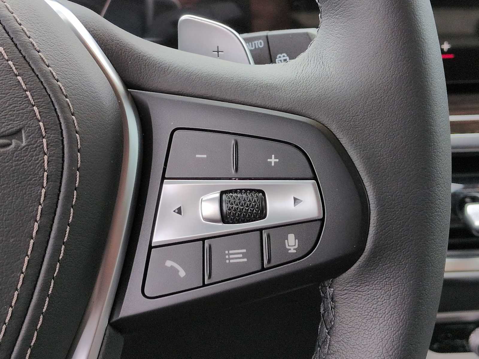 Thumbnail: 2026 BMW X5 - 25