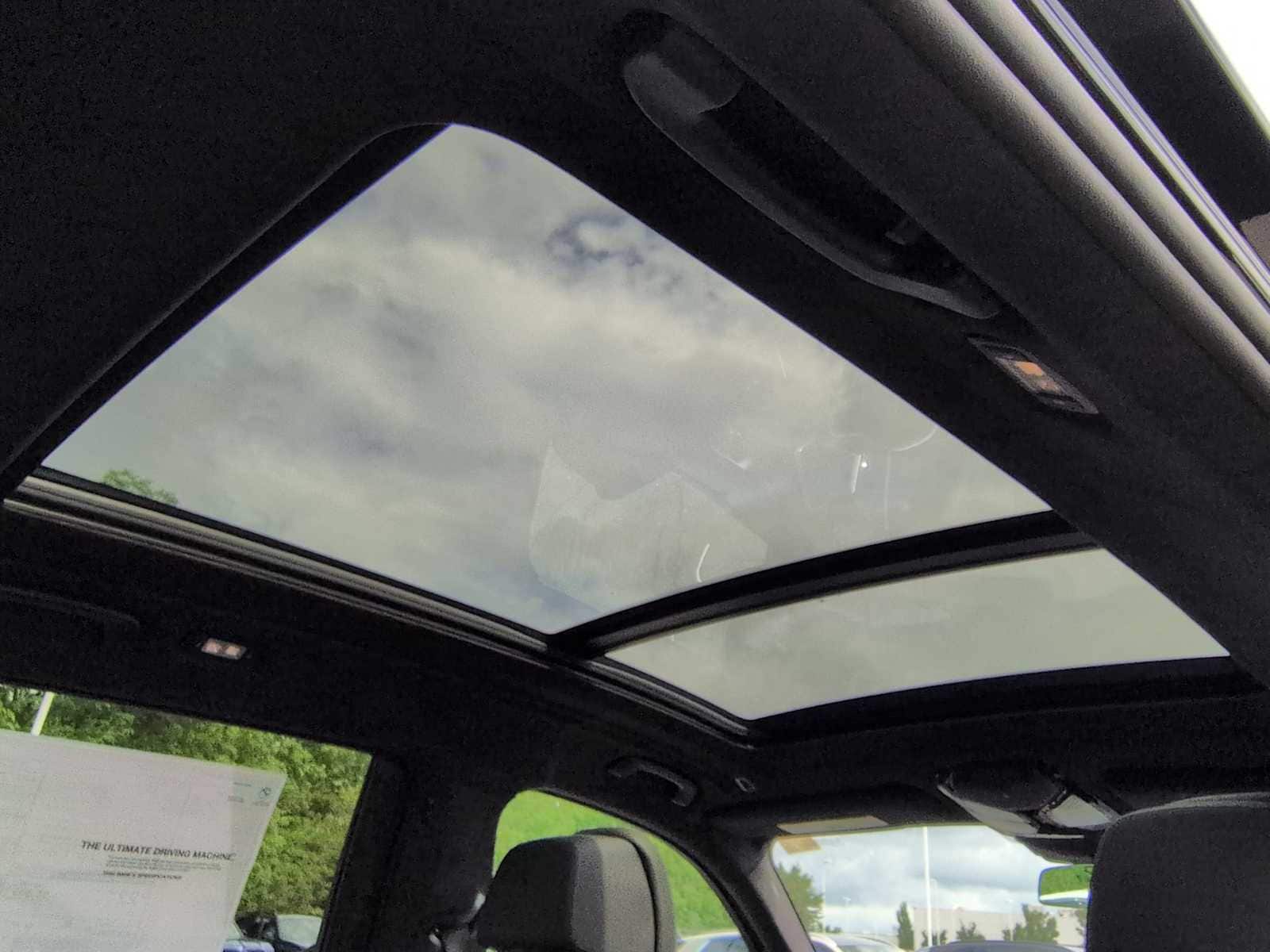 Thumbnail: 2027 BMW X7 - 23