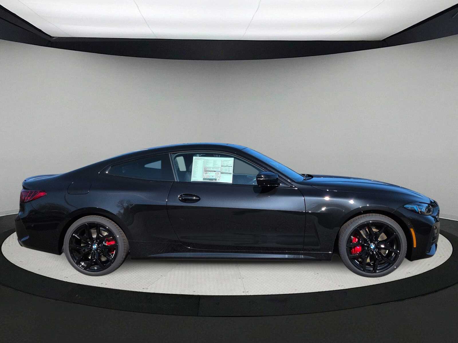 Thumbnail: 2026 BMW 4 Series - 9