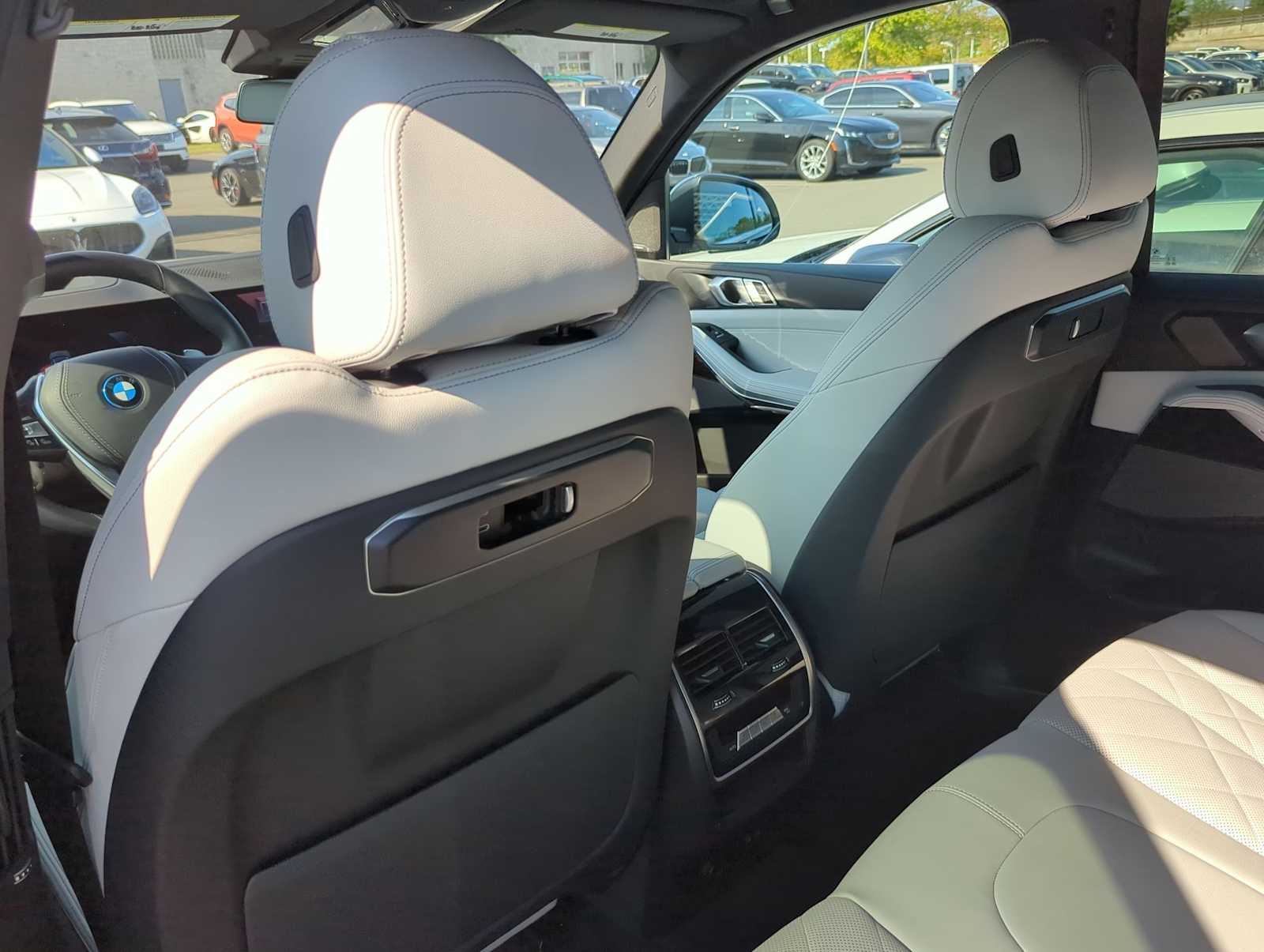 Thumbnail: 2025 BMW X5 - 18