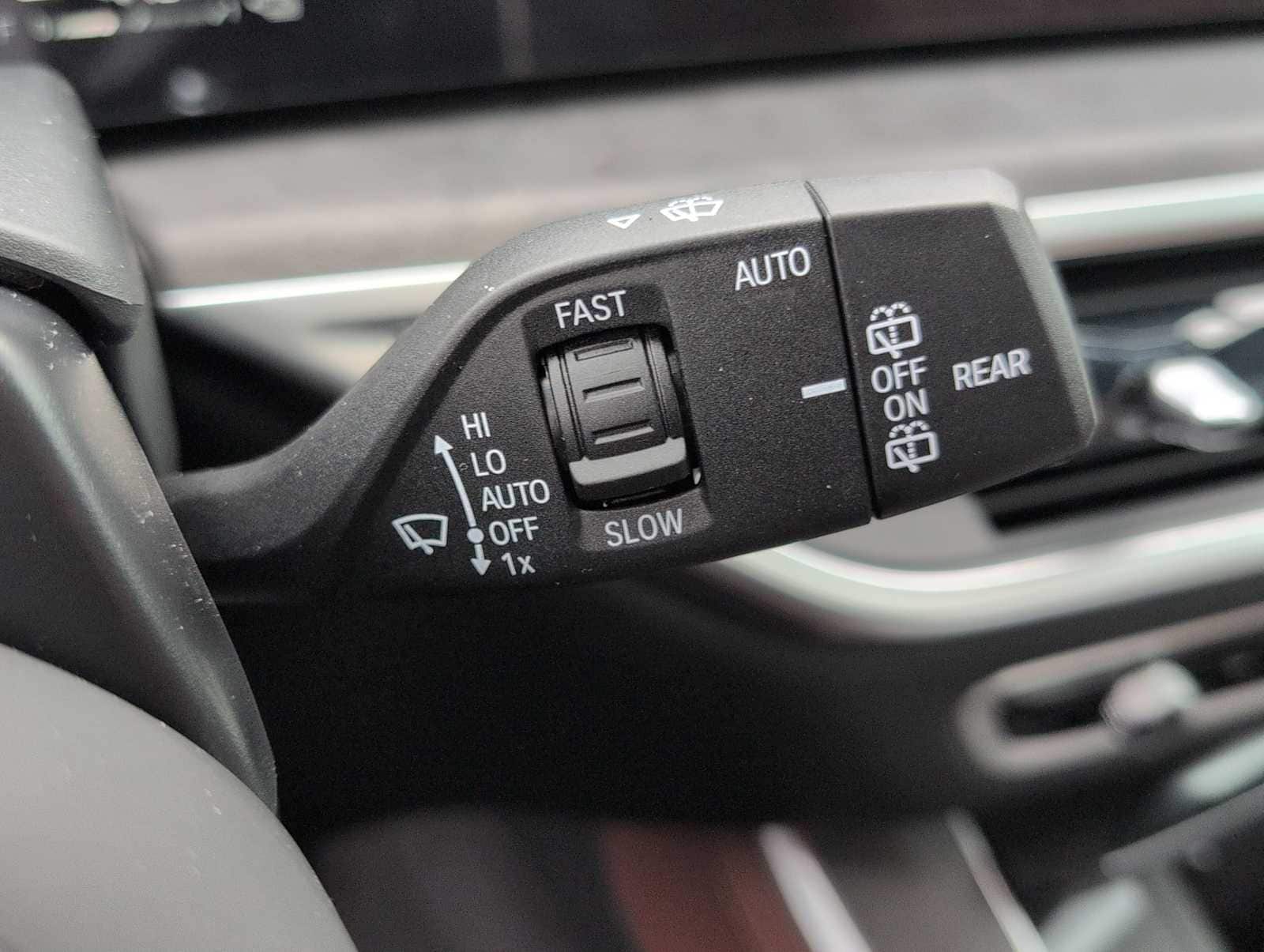 Thumbnail: 2026 BMW X5 - 26