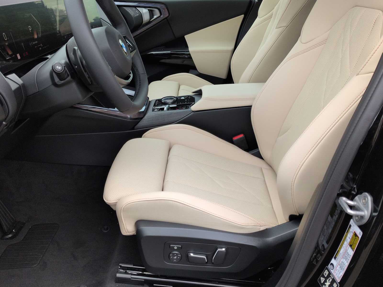 Thumbnail: 2026 BMW X3 - 17