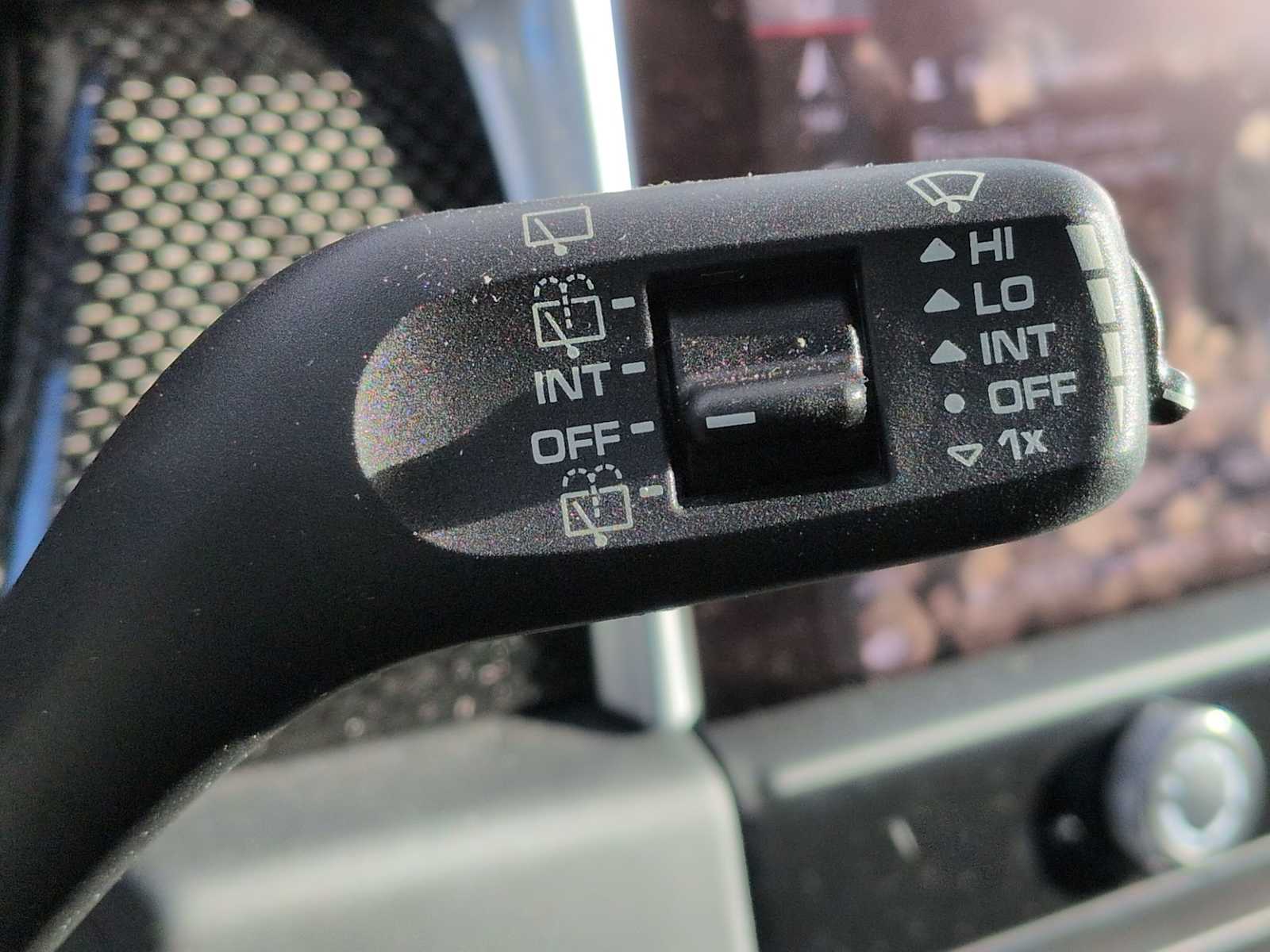 Thumbnail: 2023 Porsche Macan - 17