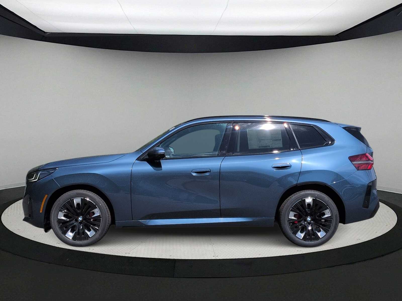 Thumbnail: 2026 BMW X3 - 5