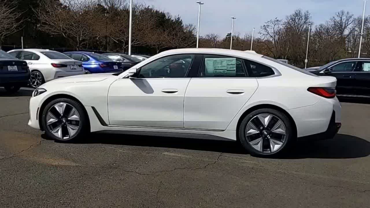 Thumbnail: 2025 BMW i4 - 5