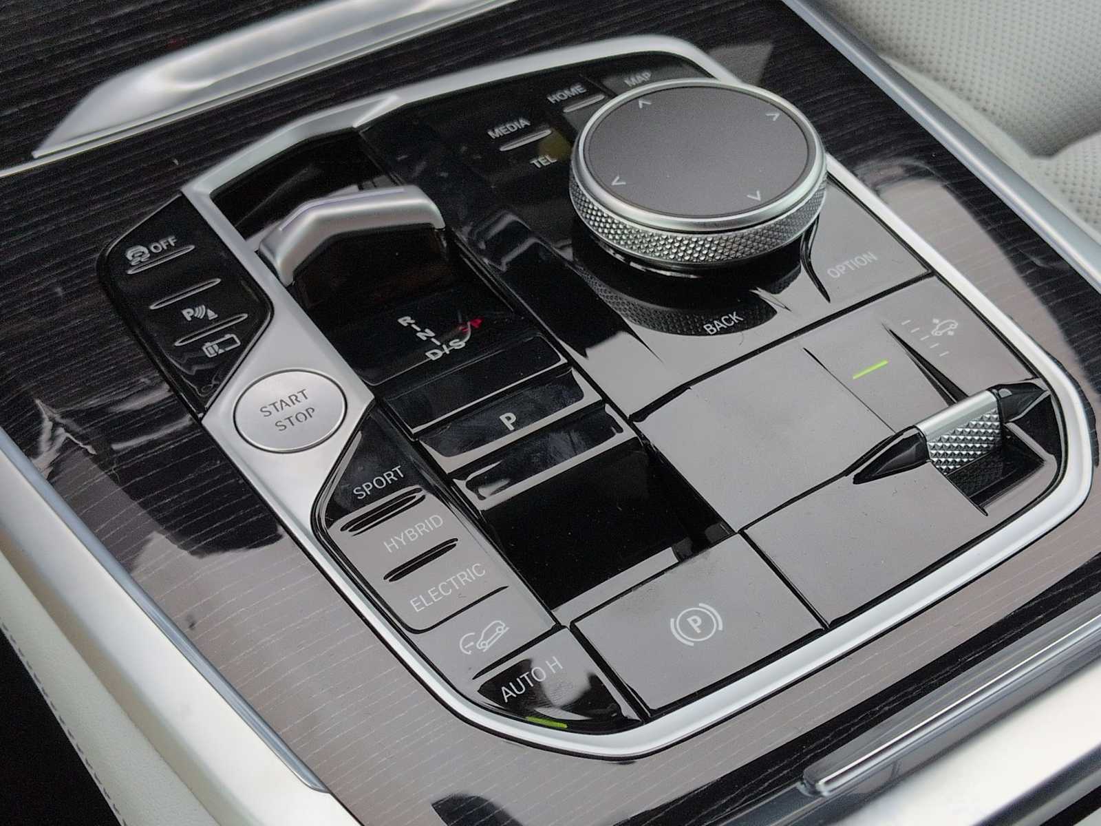 Thumbnail: 2026 BMW X5 - 35