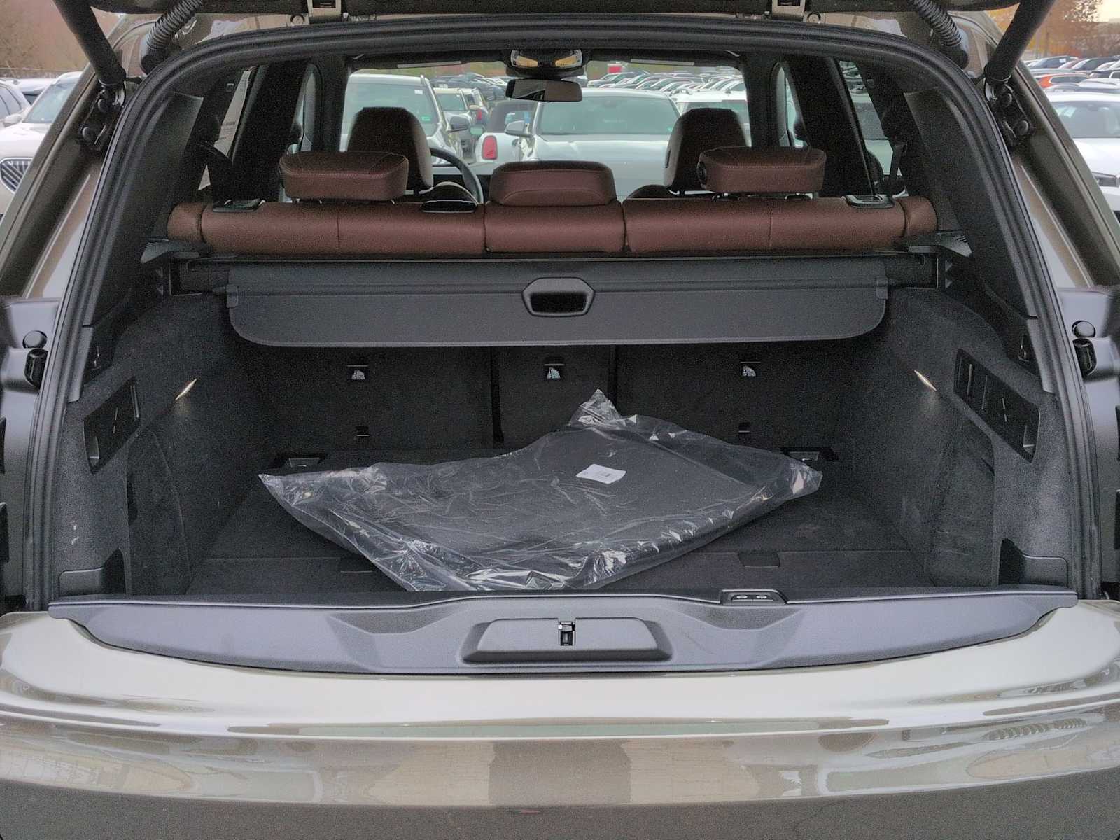 Thumbnail: 2026 BMW X5 - 35