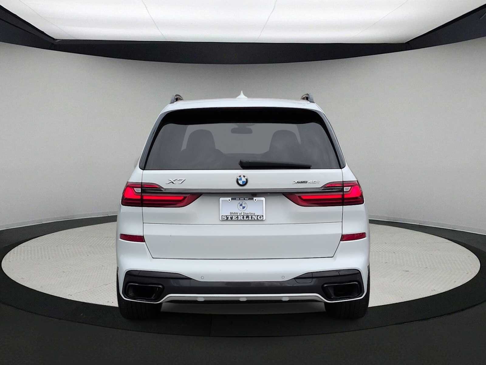 Thumbnail: 2022 BMW X7 - 7