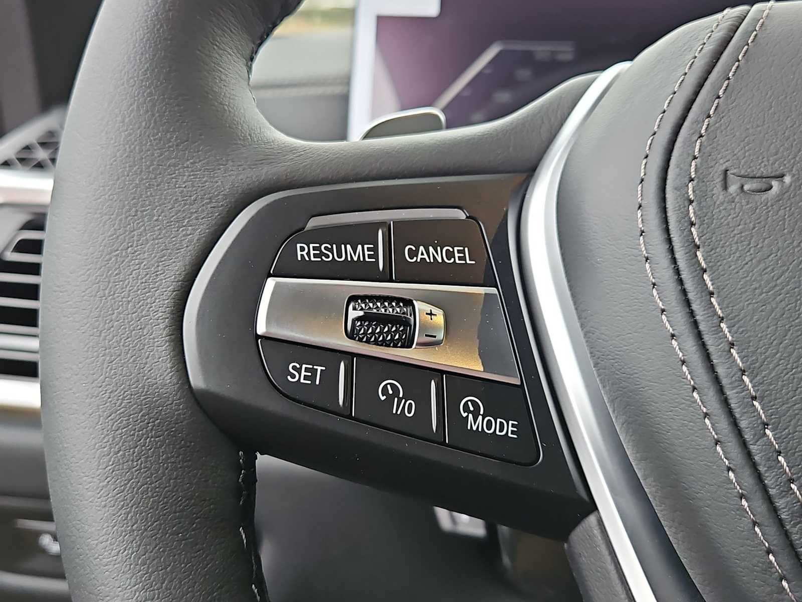 Thumbnail: 2026 BMW X5 - 21