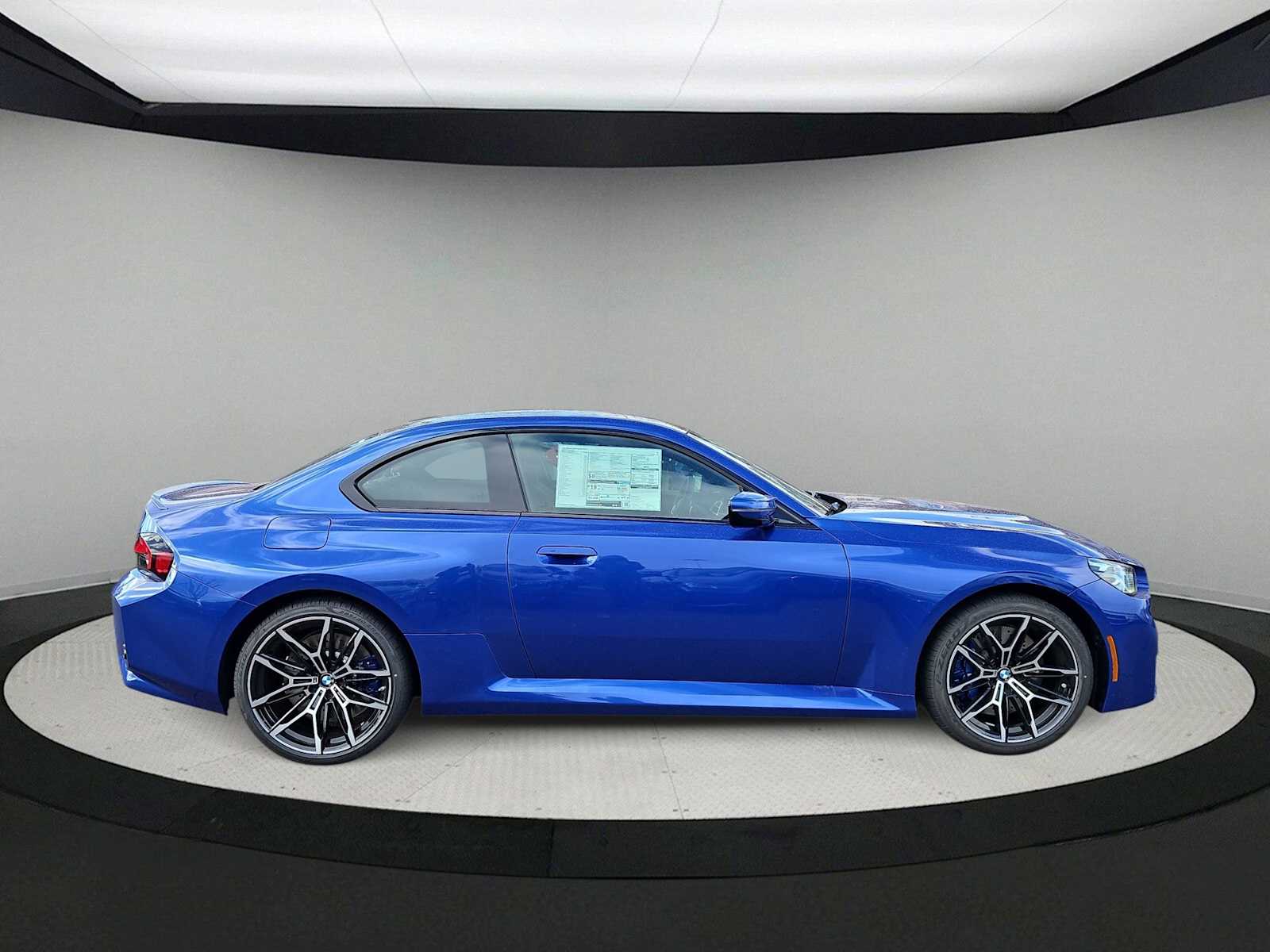 Thumbnail: 2026 BMW M2 - 9