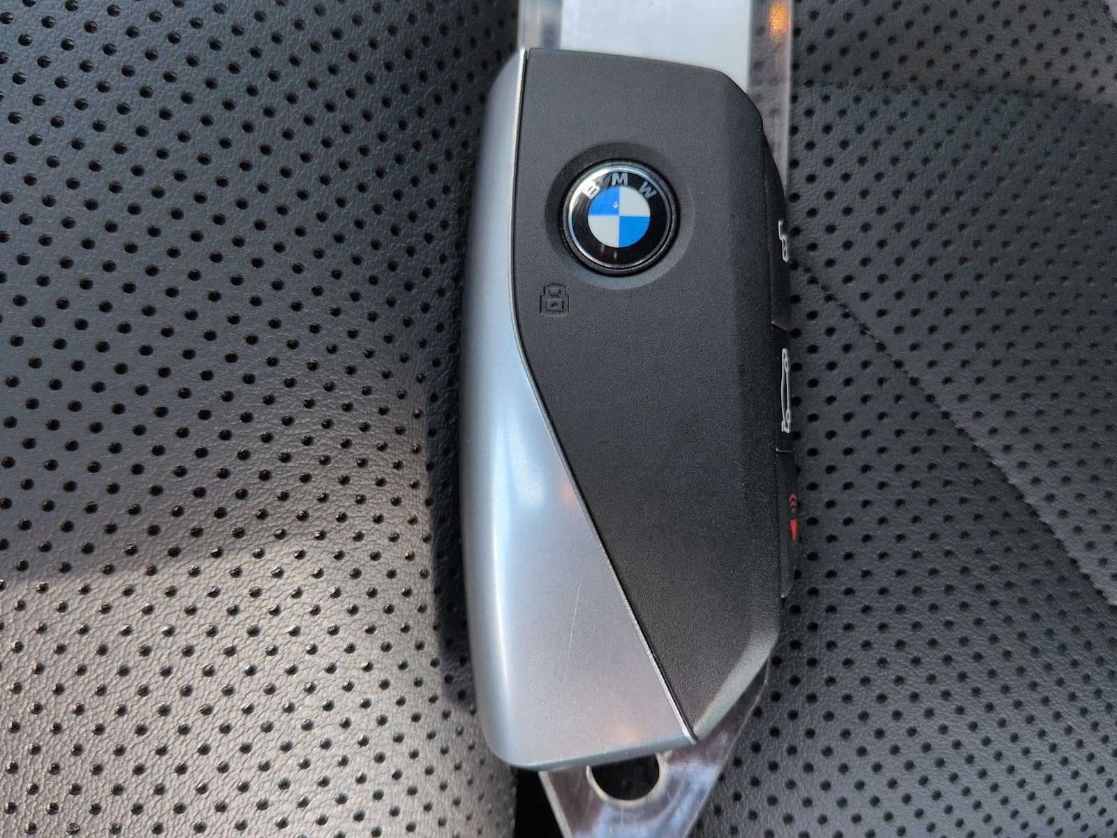 Thumbnail: 2026 BMW X5 - 37