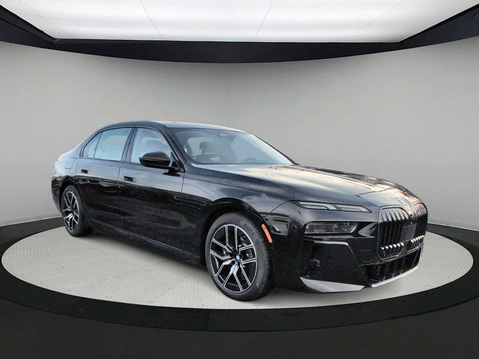 Thumbnail: 2026 BMW 7 Series - 2
