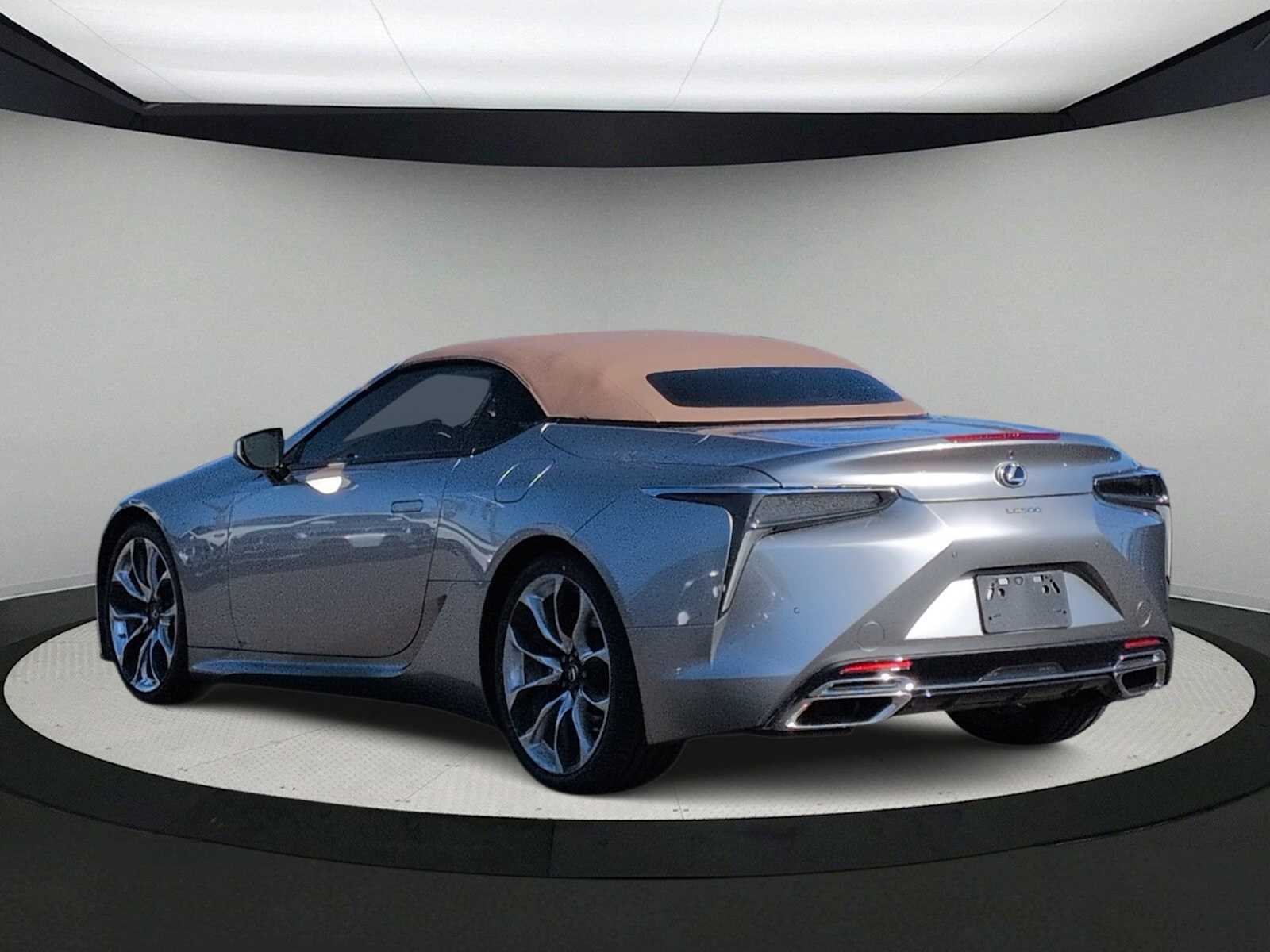 Thumbnail: 2021 Lexus LC - 6