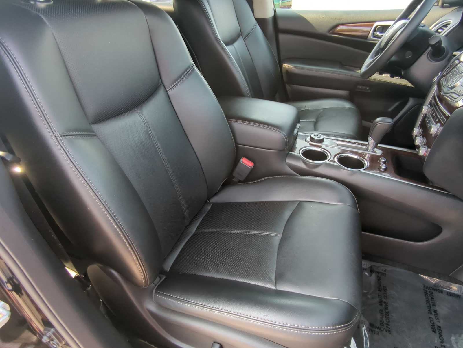 Thumbnail: 2016 Nissan Pathfinder - 22