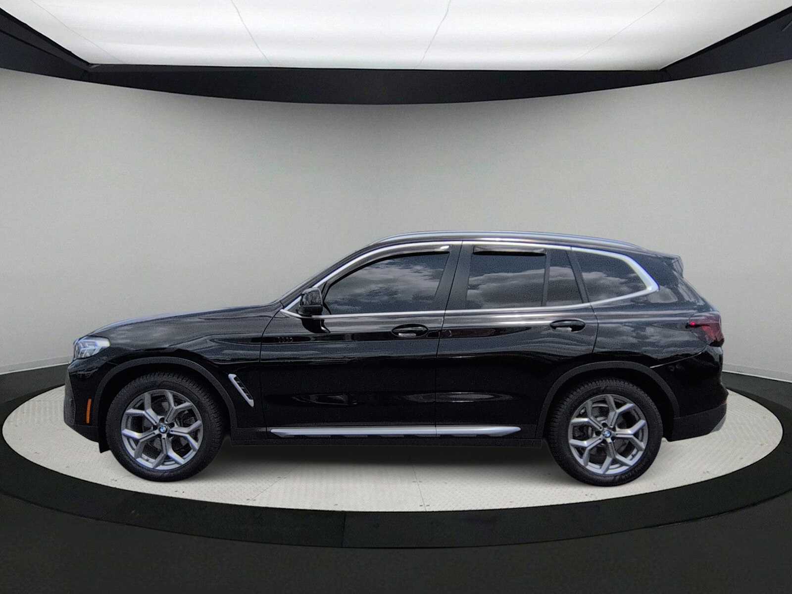 Thumbnail: 2023 BMW X3 - 5