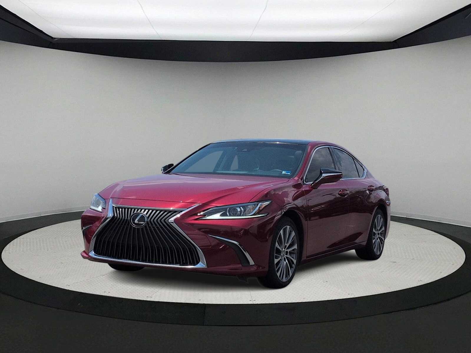Thumbnail: 2019 Lexus ES - 4