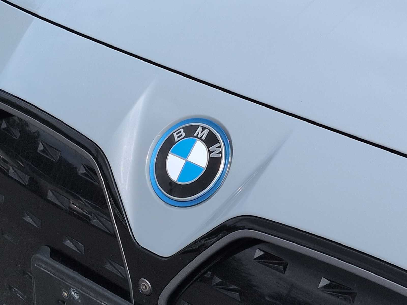 Thumbnail: 2024 BMW i4 - 12