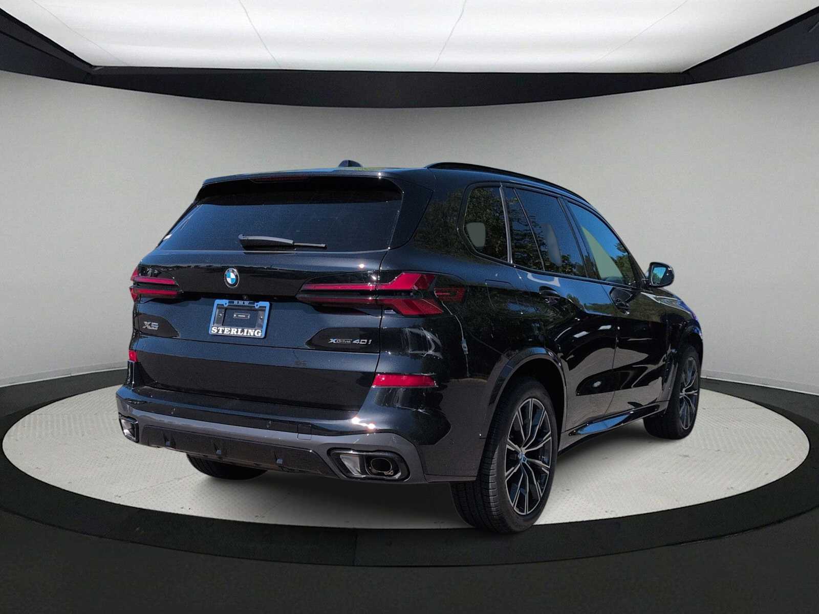 Thumbnail: 2026 BMW X5 - 8