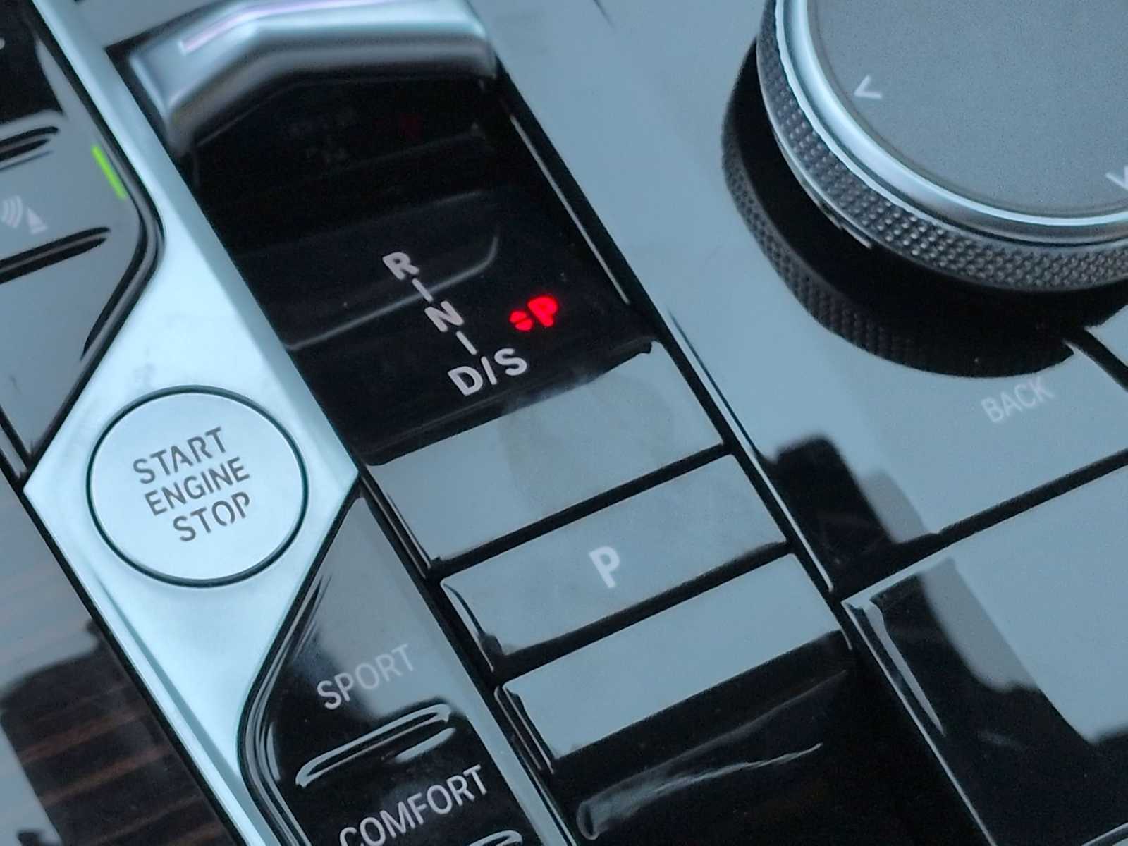 Thumbnail: 2026 BMW X7 - 35