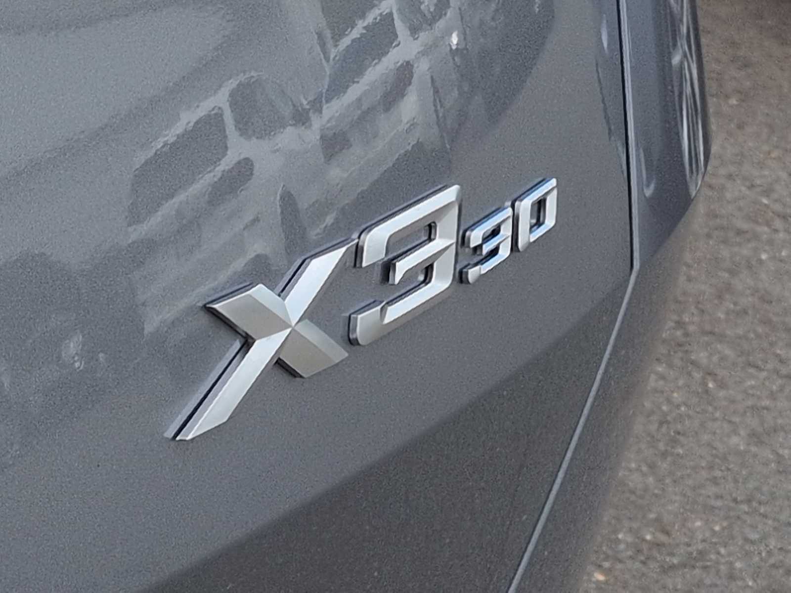 Thumbnail: 2026 BMW X3 - 13