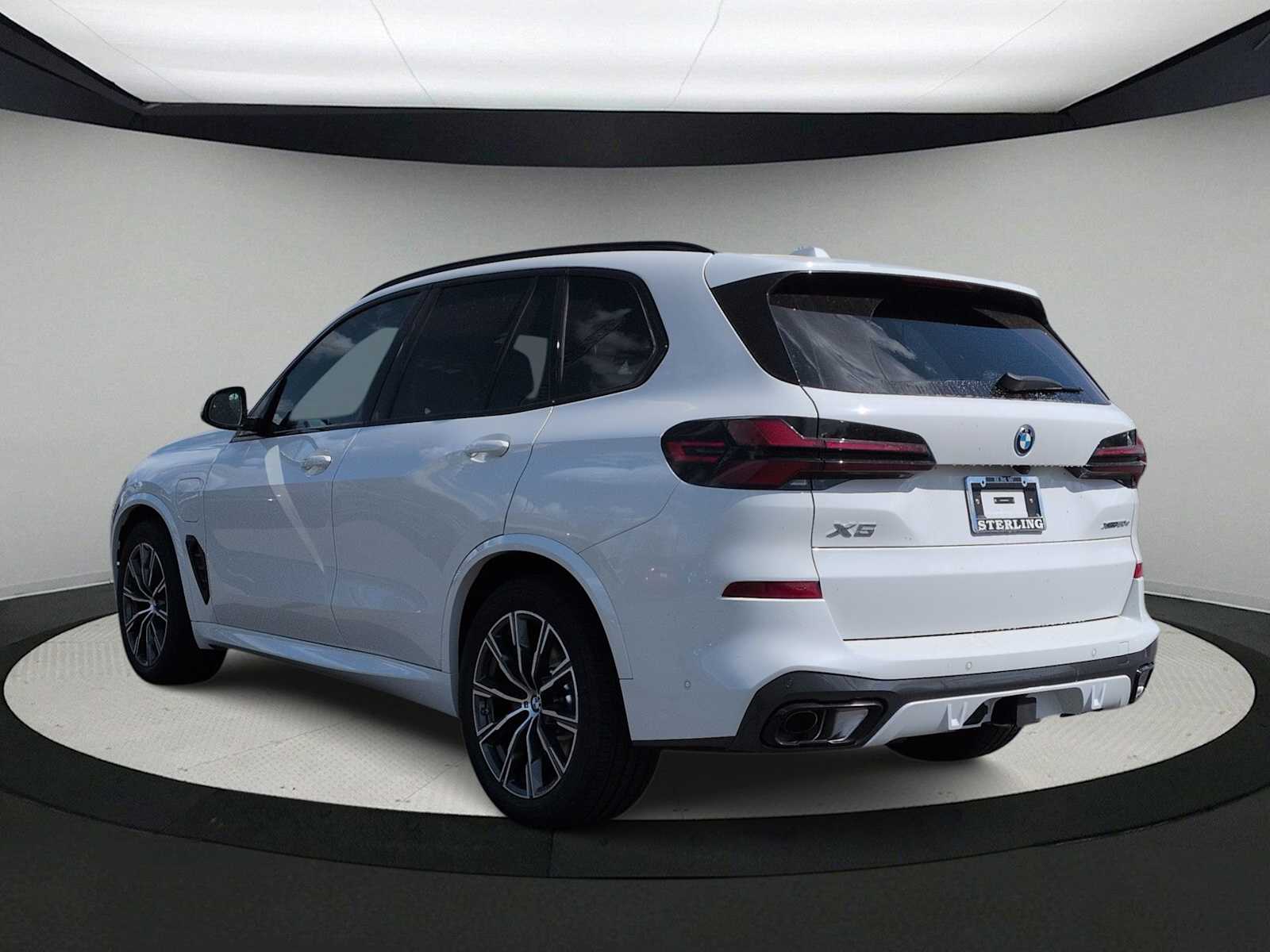 Thumbnail: 2026 BMW X5 - 6
