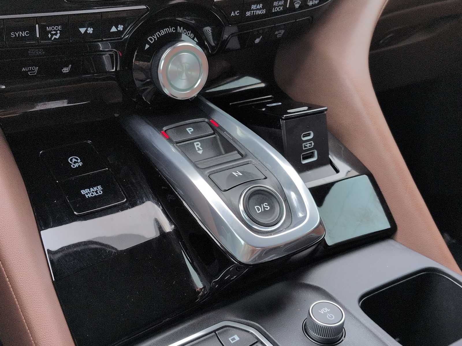 Thumbnail: 2023 Acura MDX - 32