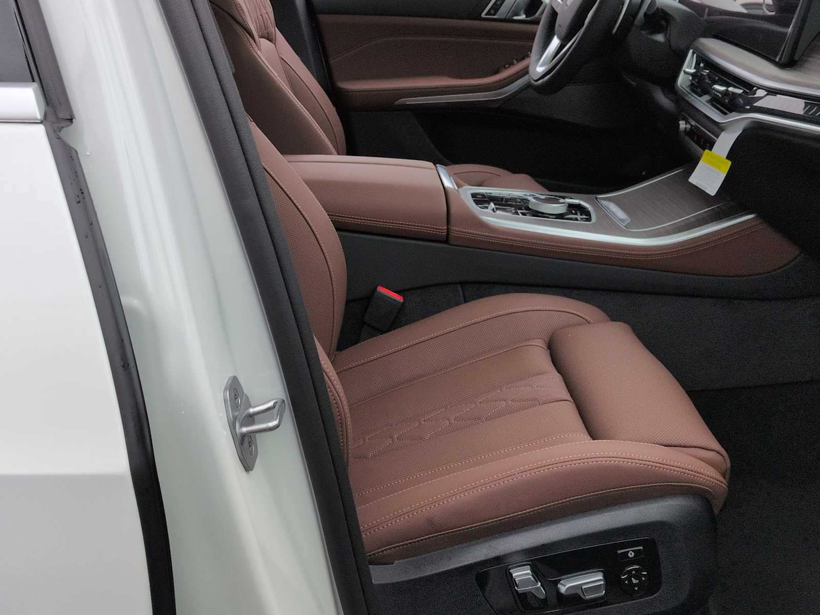 Thumbnail: 2026 BMW X5 - 24