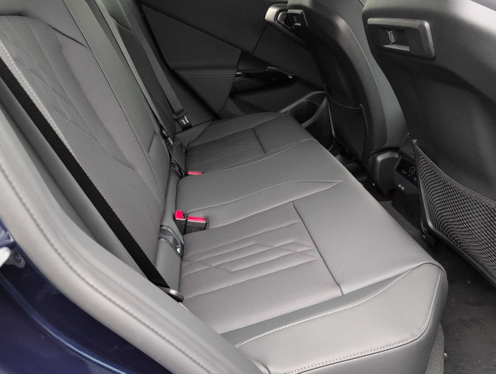 Thumbnail: 2026 BMW X3 - 20