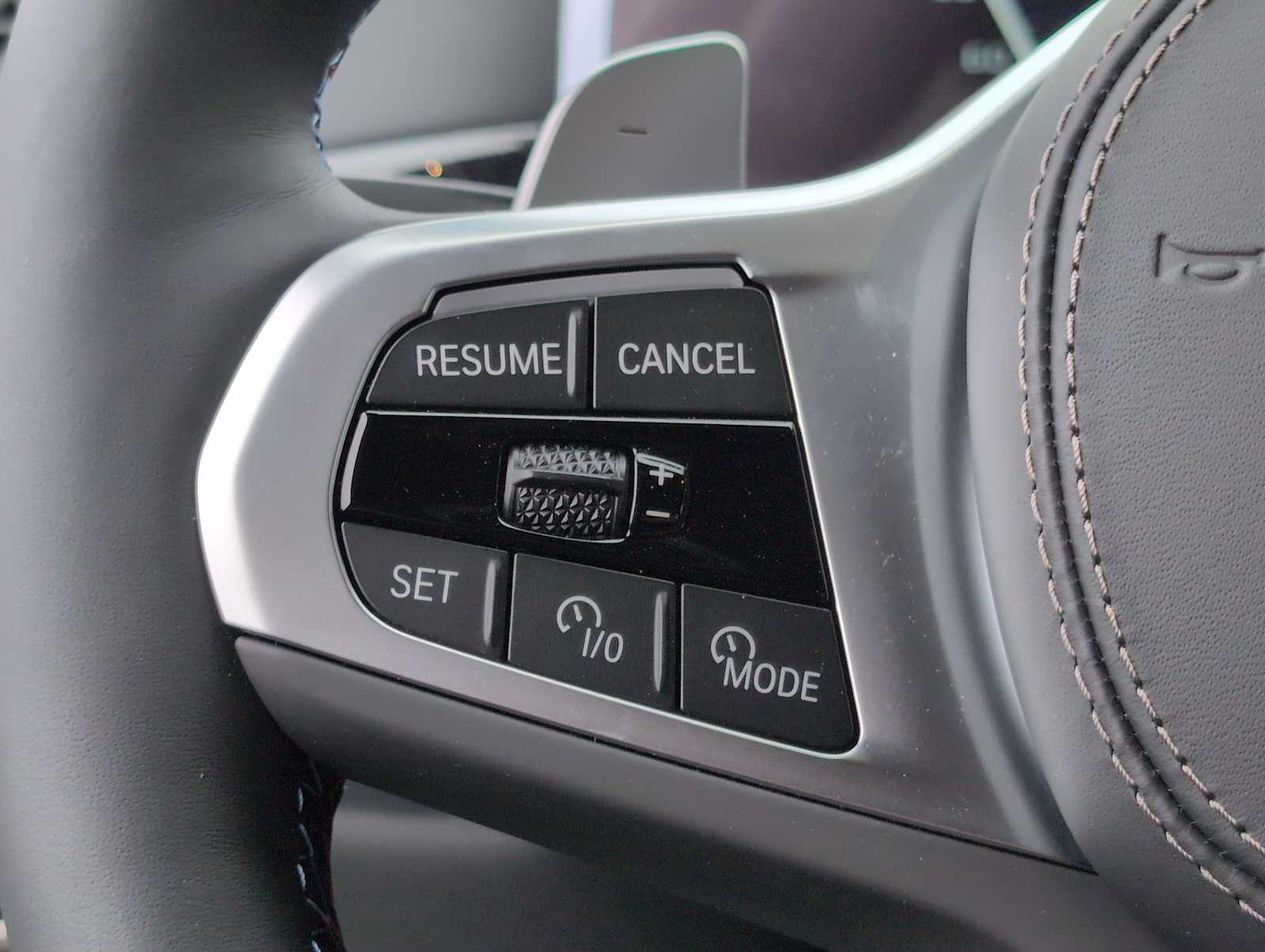 Thumbnail: 2016 Jeep Cherokee - 23