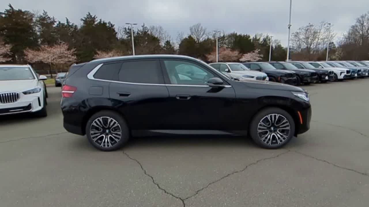 Thumbnail: 2025 BMW X3 - 9