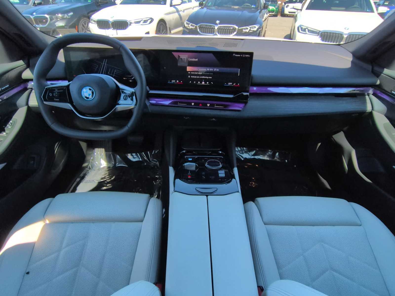Thumbnail: 2025 BMW i5 - 16