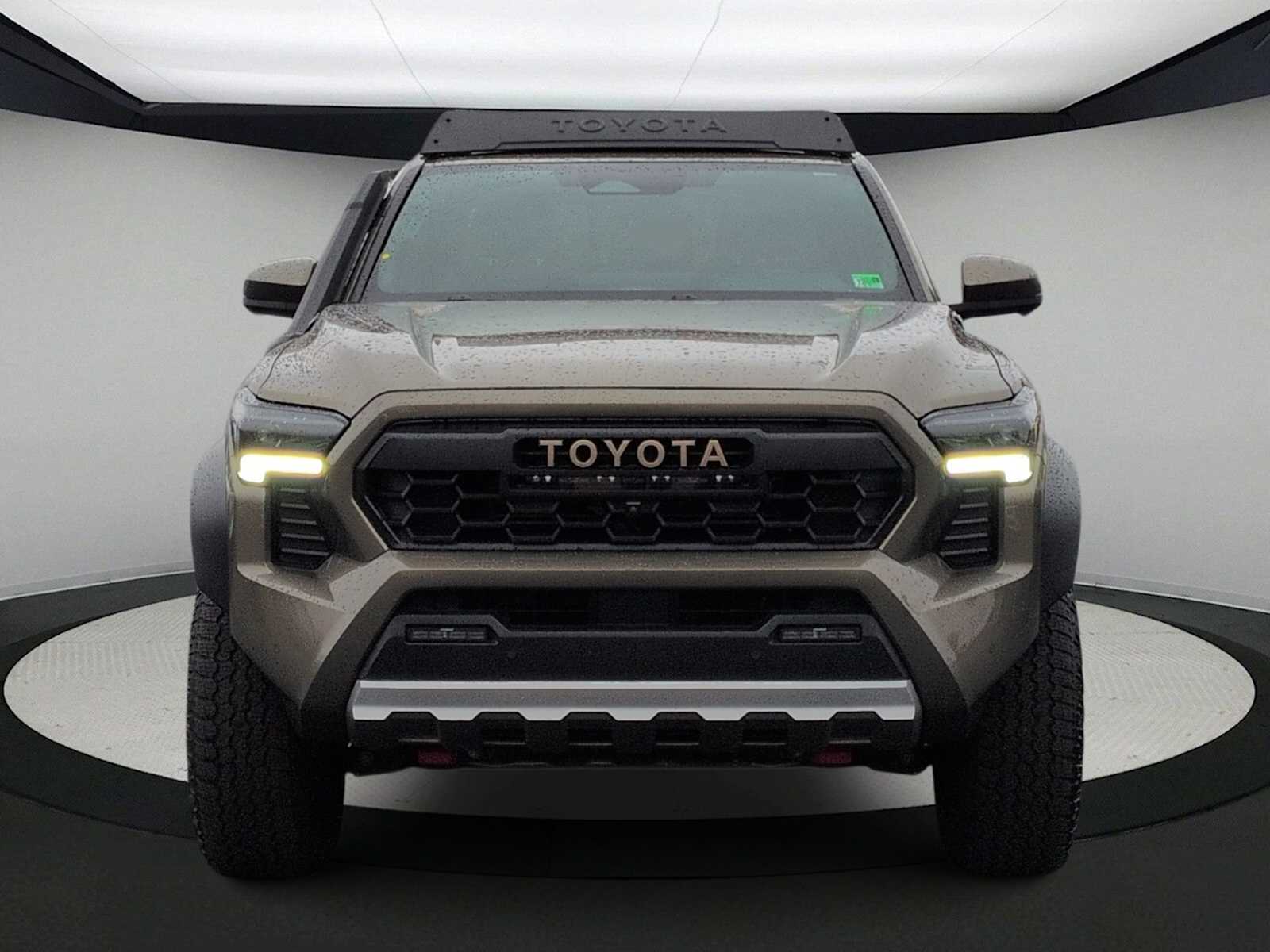 Thumbnail: 2025 Toyota Tacoma - 3