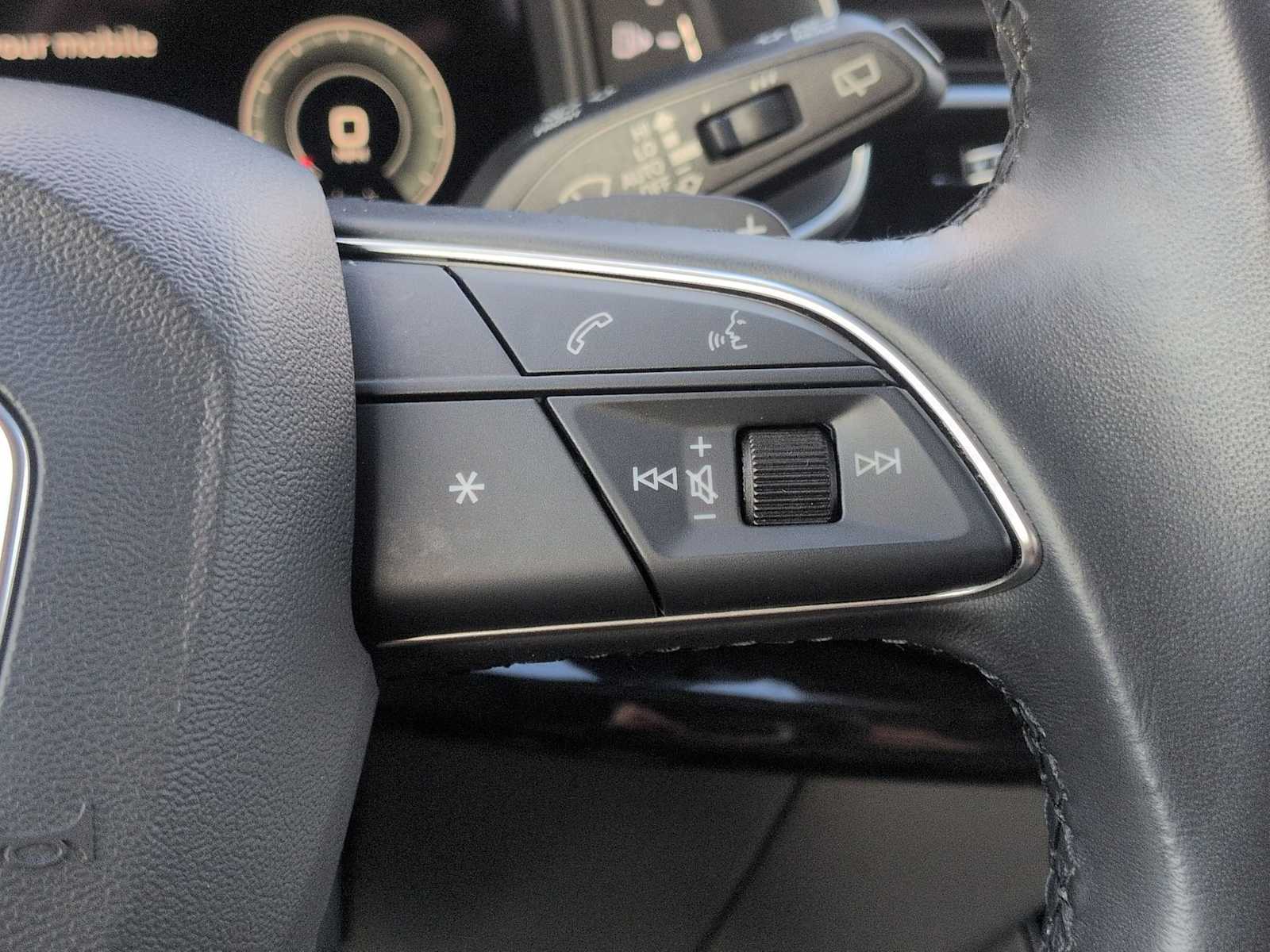 Thumbnail: 2022 Audi Q7 - 27