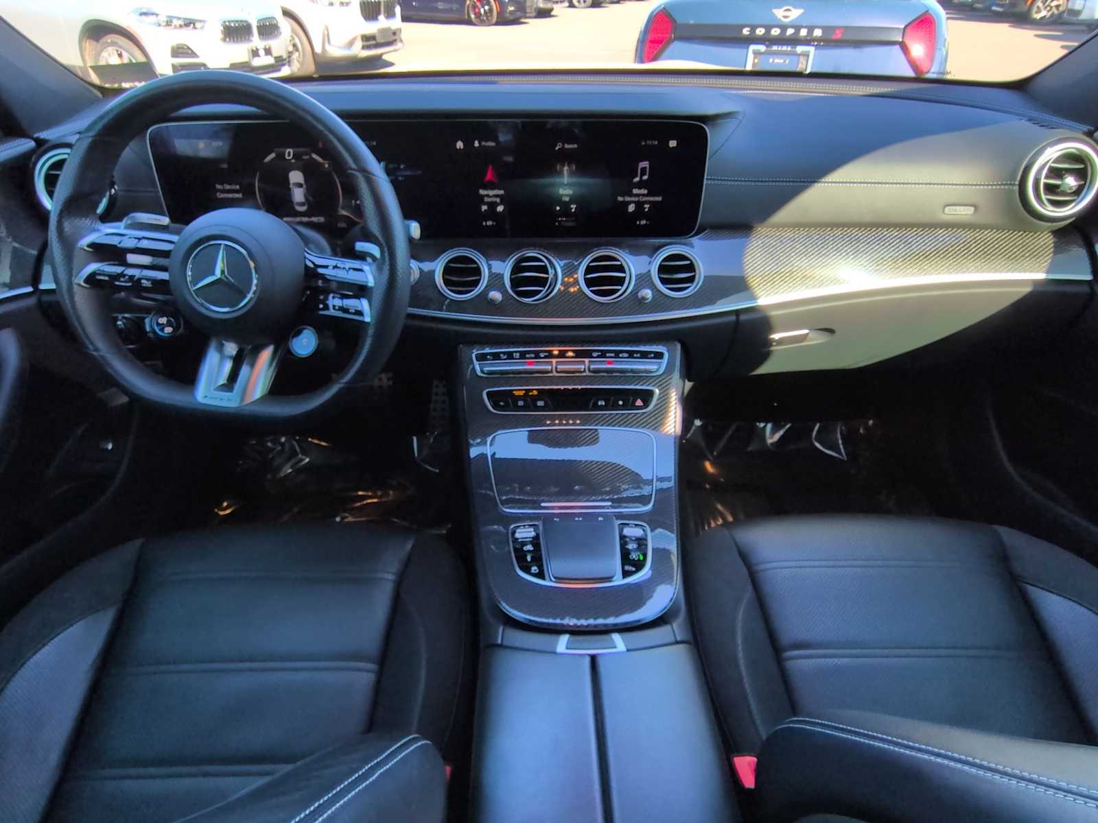 Thumbnail: 2022 Mercedes-Benz E-Class - 16