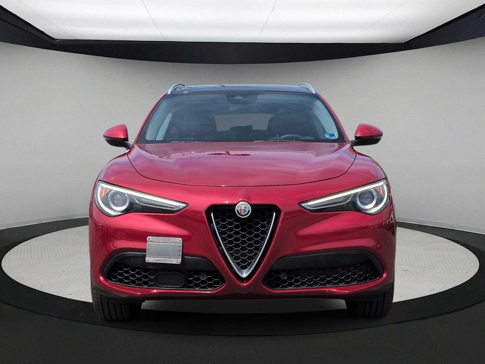 Thumbnail: 2019 Alfa Romeo Stelvio - 3